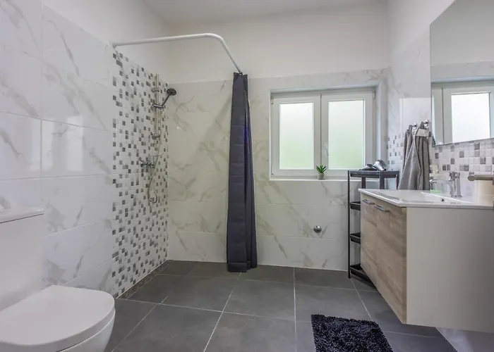 House Dino Holiday home Bribir (Primorje-Gorski Kotar)